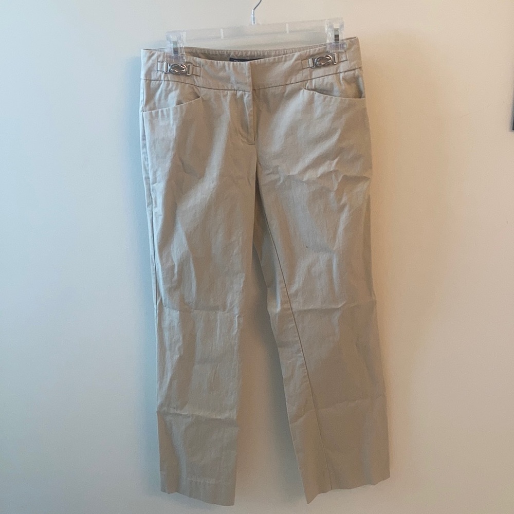 💕7th avenue NY & Co beige With metal side accents Sz 2 average cotton pants